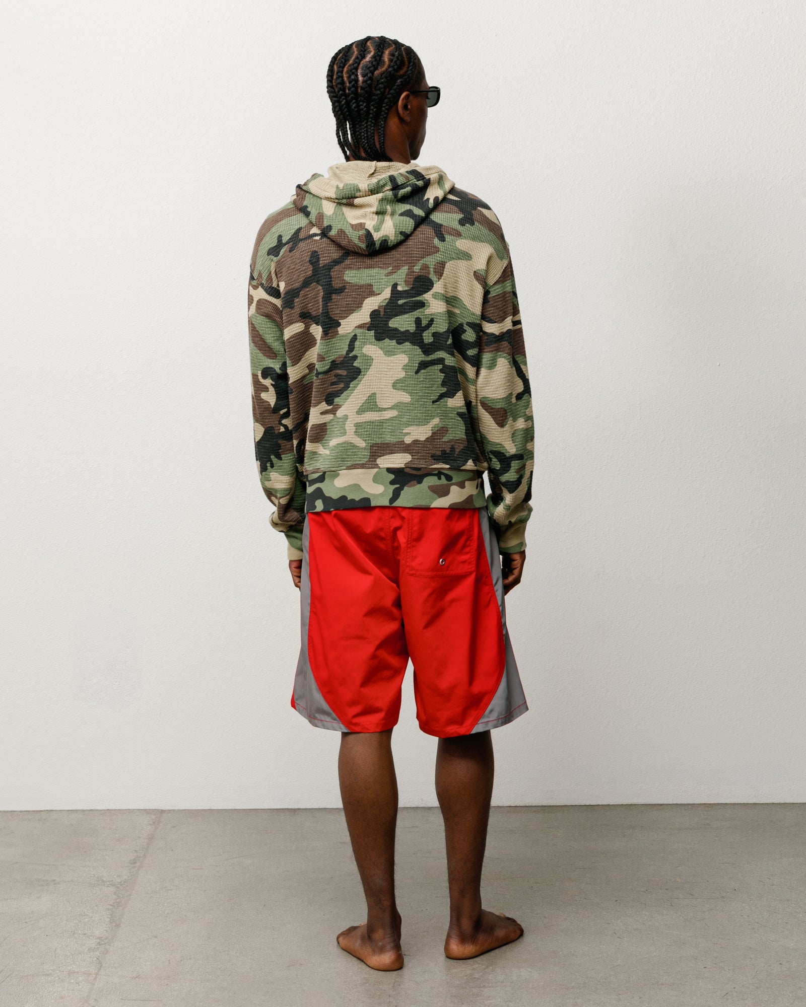 LIGHTWEIGHT THERMAL HOODIE - Image 3