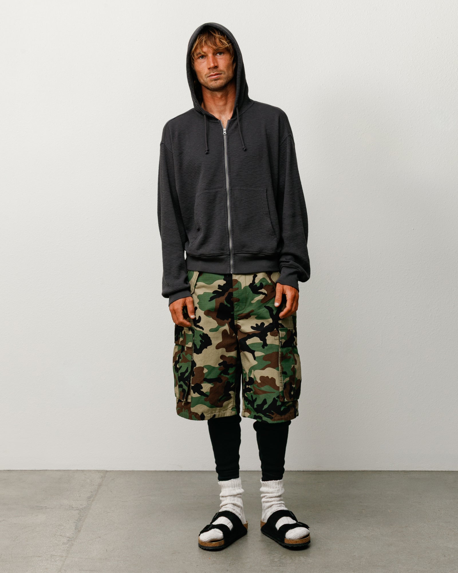 LIGHTWEIGHT THERMAL HOODIE