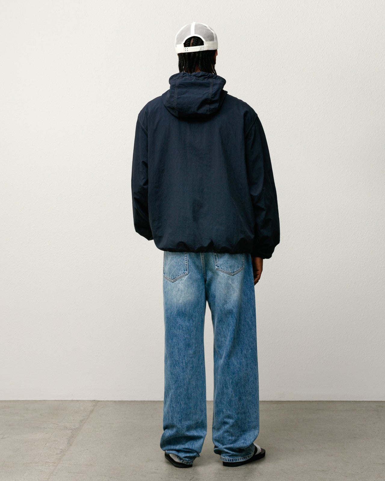 LIGHTWEIGHT HOODED JACKET - Image 2