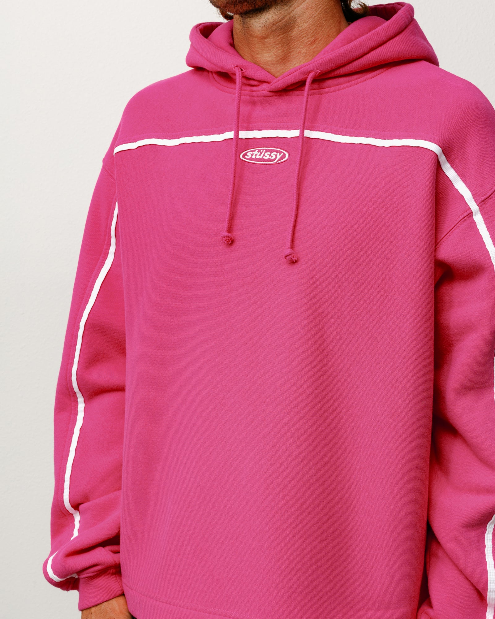 OVAL PULLOVER HOODIE - Image 4